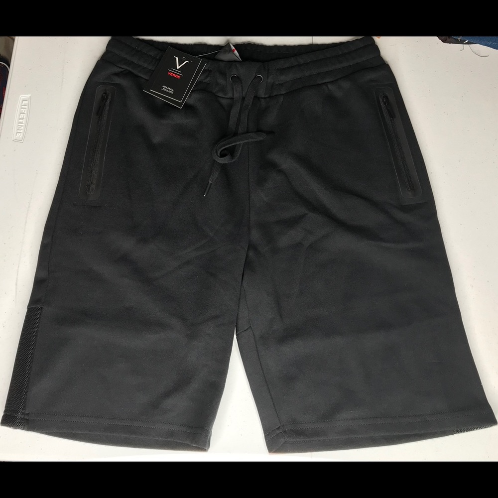 Mens Loose Fit Athletic/Everyday Shorts Size XL